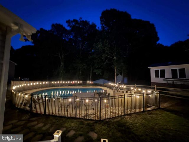 1035 KINGS CREEK DR, Saint Leonard, MD 20685