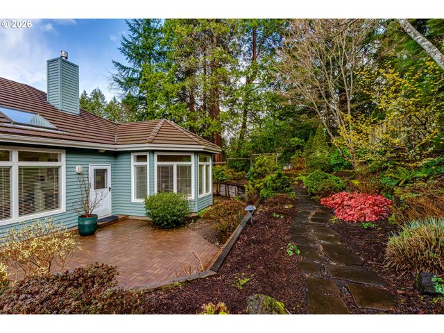 2572 W 28TH Ave, Eugene, OR 97405