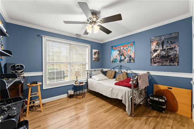 8450 Emerald Pointe Lane, Gainesville, GA 30506