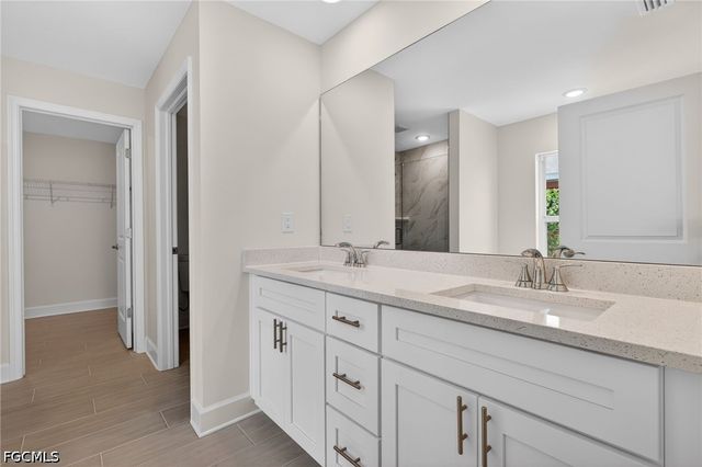 2323 SW 5th PL, Cape Coral, FL 33991