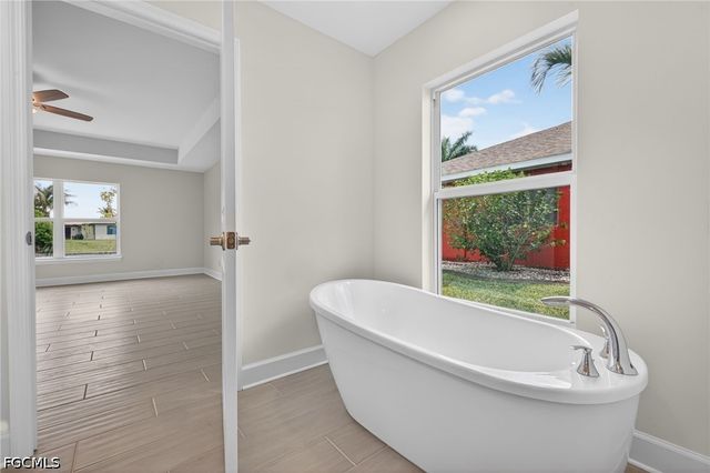 2323 SW 5th PL, Cape Coral, FL 33991