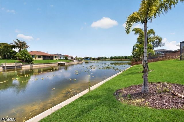 2323 SW 5th PL, Cape Coral, FL 33991