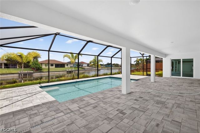2323 SW 5th PL, Cape Coral, FL 33991