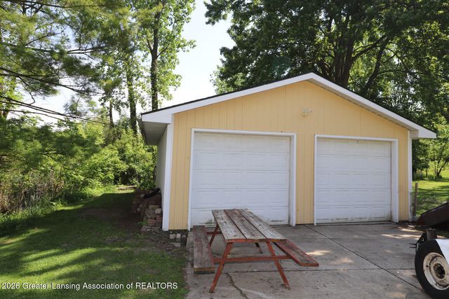 1345 W Stoll Road, Dewitt, MI 48820