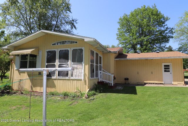 1345 W Stoll Road, Dewitt, MI 48820
