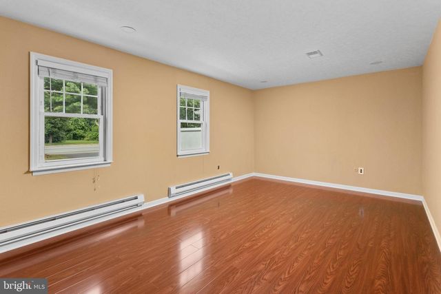 469 FLOCK RD, Hamilton, NJ 08619