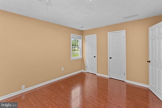 469 FLOCK RD, Hamilton, NJ 08619