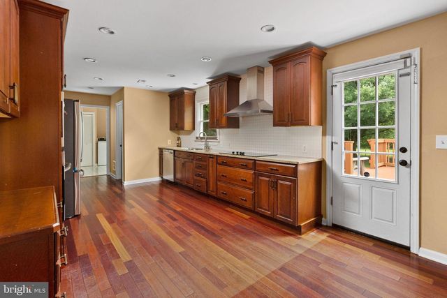 469 FLOCK RD, Hamilton, NJ 08619