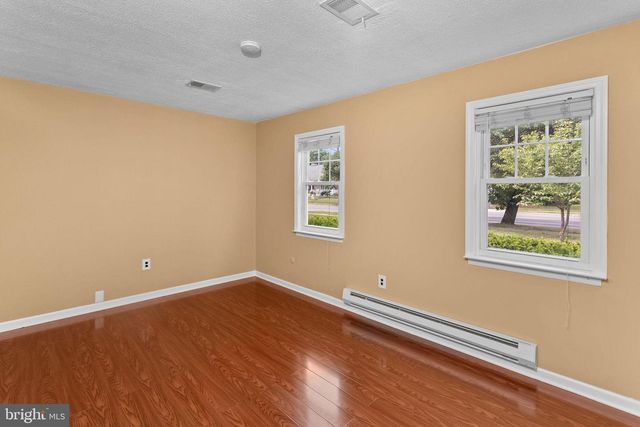 469 FLOCK RD, Hamilton, NJ 08619