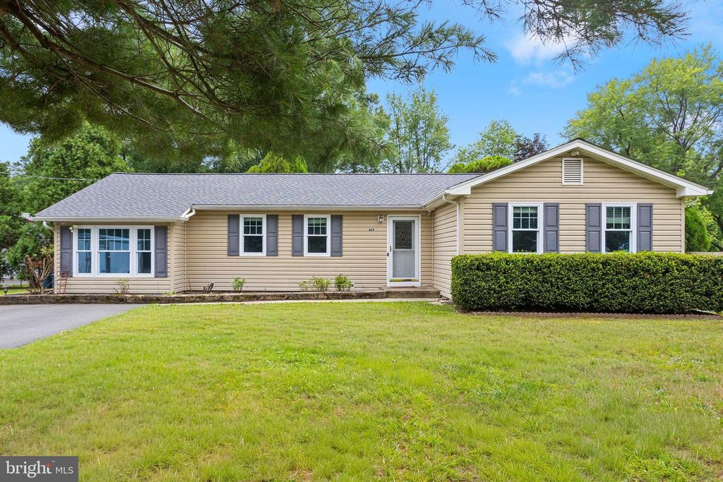 469 FLOCK RD, Hamilton, NJ 08619