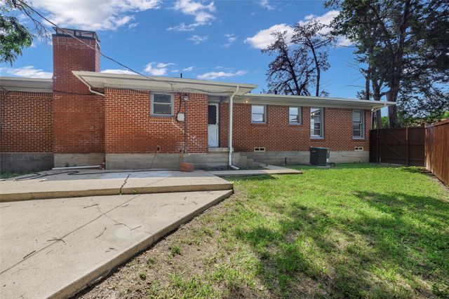 2323 Sutter Street, Dallas, TX 75216