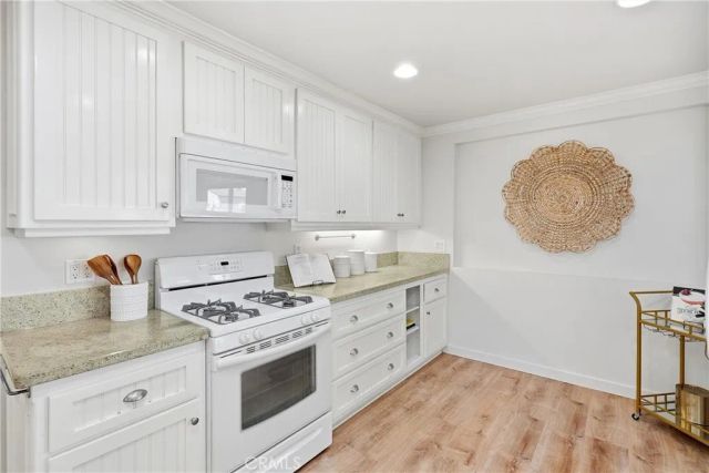 19802 Trident Lane, Huntington Beach, CA 92646