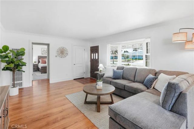 19802 Trident Lane, Huntington Beach, CA 92646