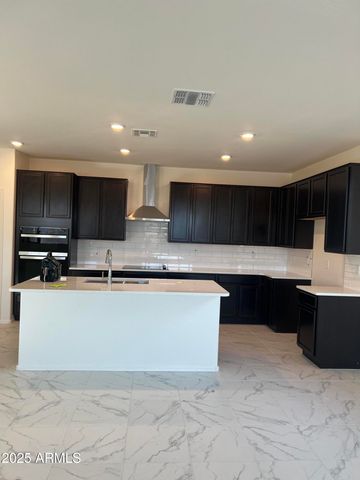 3014 W Estes Way, Phoenix, AZ 85038