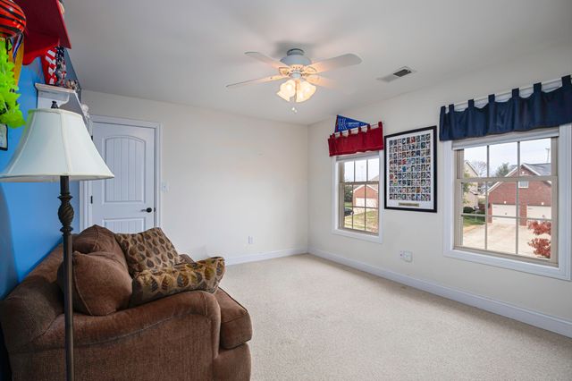 553 Adena Trace, Versailles, KY 40383