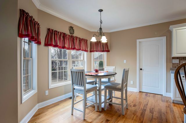 553 Adena Trace, Versailles, KY 40383