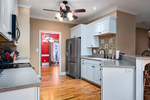 553 Adena Trace, Versailles, KY 40383