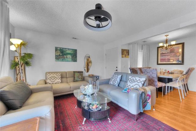 1555 Border Avenue F, Corona, CA 92882