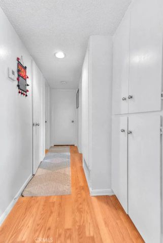 1555 Border Avenue F, Corona, CA 92882
