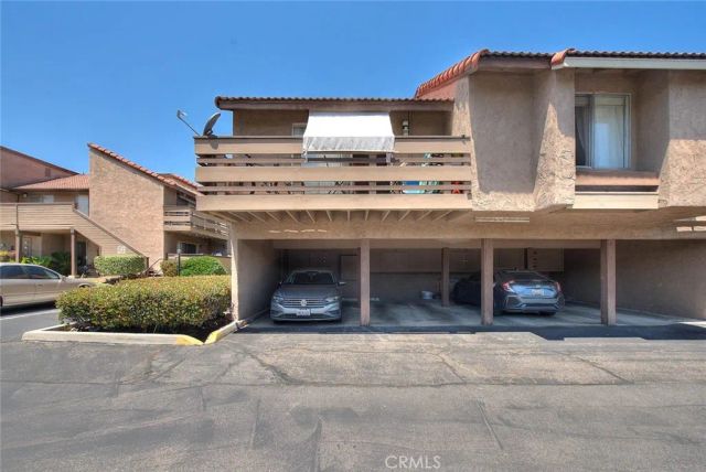 1555 Border Avenue F, Corona, CA 92882