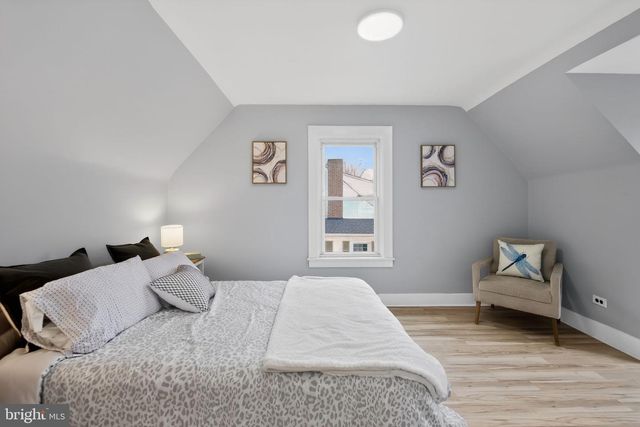 114 N KENTUCKY AVE, Martinsburg, WV 25401