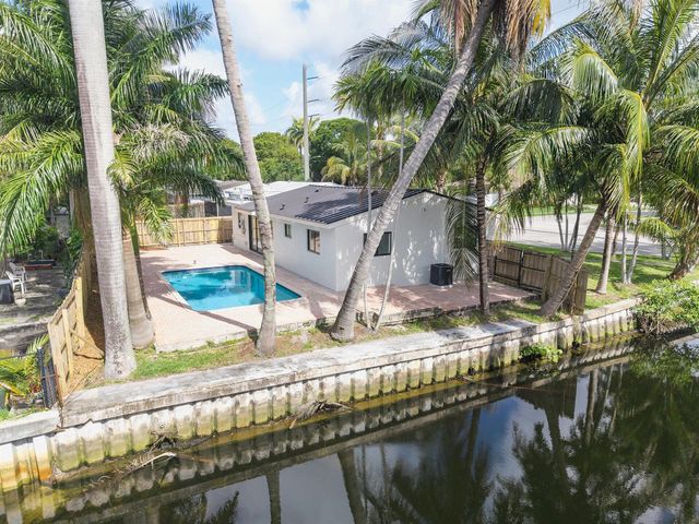 3030 ARTHUR Street, Hollywood, FL 33021