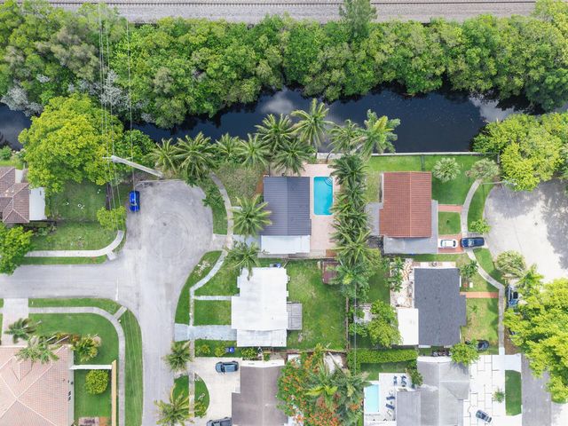 3030 ARTHUR Street, Hollywood, FL 33021