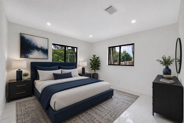 3030 ARTHUR Street, Hollywood, FL 33021