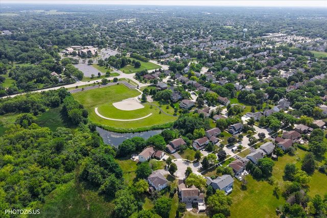 970 Ponderosa Lane, Hoffman Estates, IL 60010