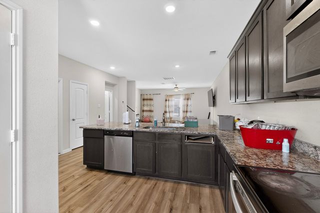 148 Point Rider Road, Newark, TX 76071