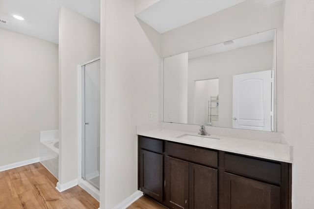 148 Point Rider Road, Newark, TX 76071