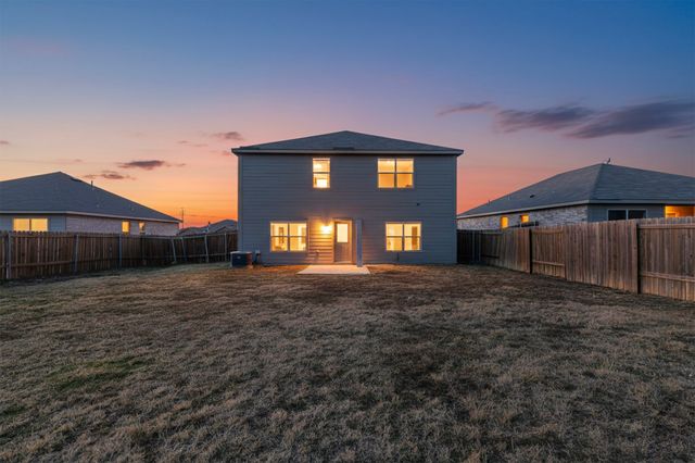 148 Point Rider Road, Newark, TX 76071