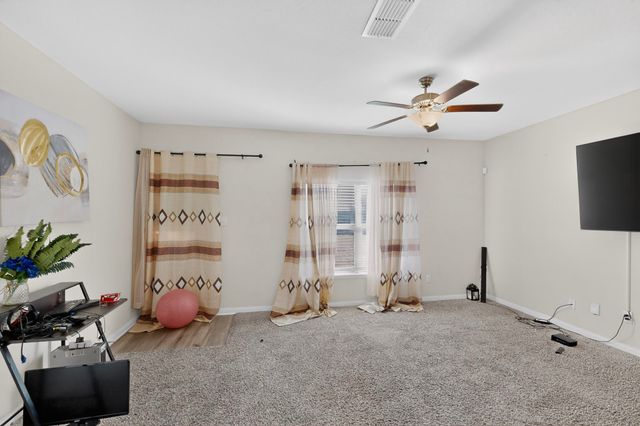 148 Point Rider Road, Newark, TX 76071