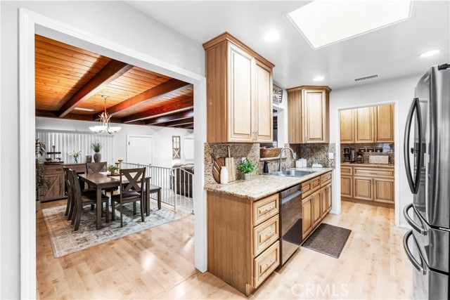 6330 Knight Avenue, Long Beach, CA 90805