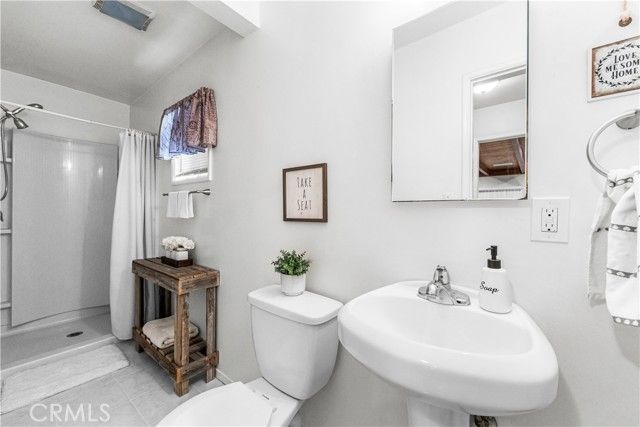 6330 Knight Avenue, Long Beach, CA 90805