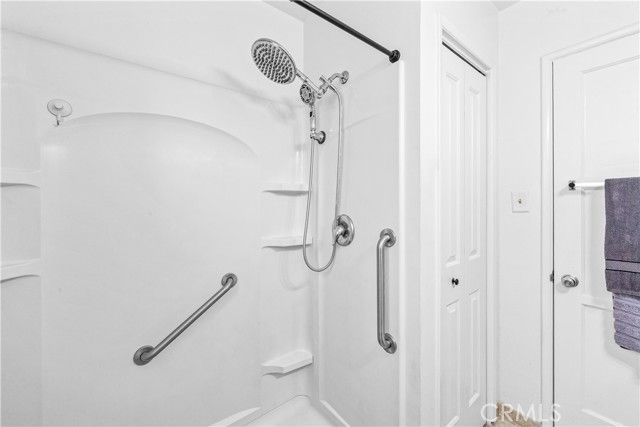 6330 Knight Avenue, Long Beach, CA 90805