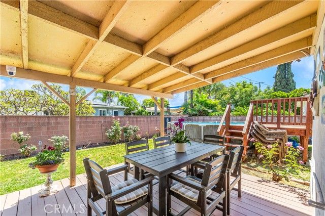 6330 Knight Avenue, Long Beach, CA 90805