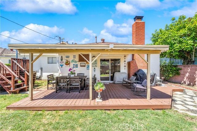6330 Knight Avenue, Long Beach, CA 90805
