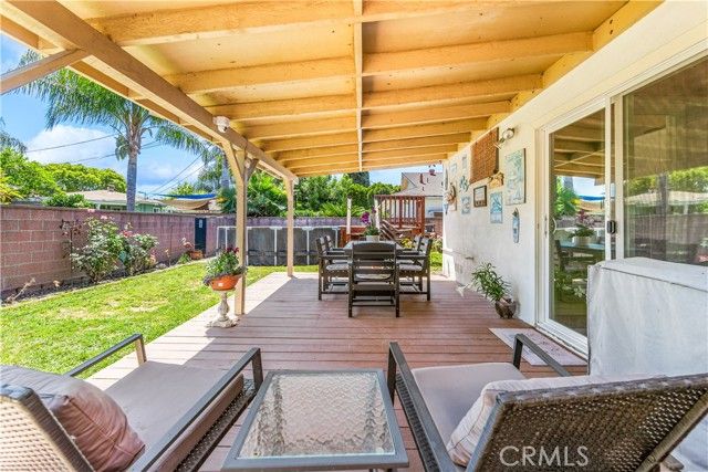 6330 Knight Avenue, Long Beach, CA 90805