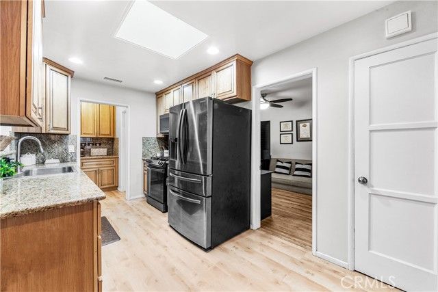 6330 Knight Avenue, Long Beach, CA 90805