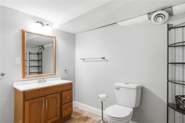 1733 Aero Avenue, Kettering, OH 45429