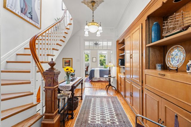 254.5 PALISADE AVE, Jc, Heights, NJ 07307