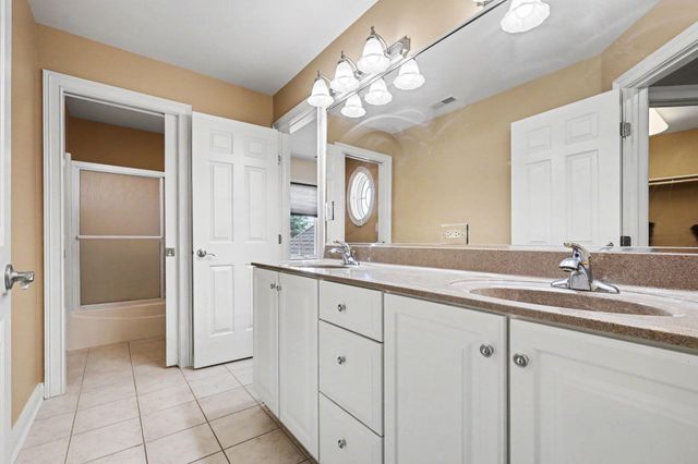 10195 Floyd, Crown Point, IN 46307