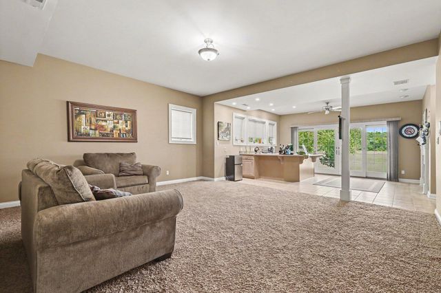 10195 Floyd, Crown Point, IN 46307