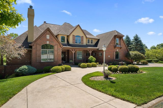 10195 Floyd, Crown Point, IN 46307