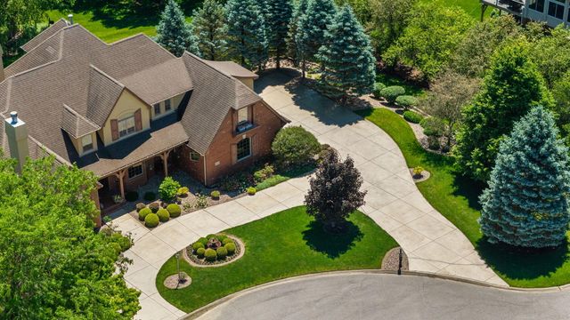 10195 Floyd, Crown Point, IN 46307
