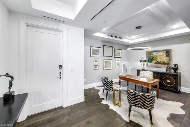 1130 3rd AVE S # 405, Naples, FL 34102