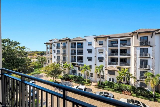 1130 3rd AVE S # 405, Naples, FL 34102