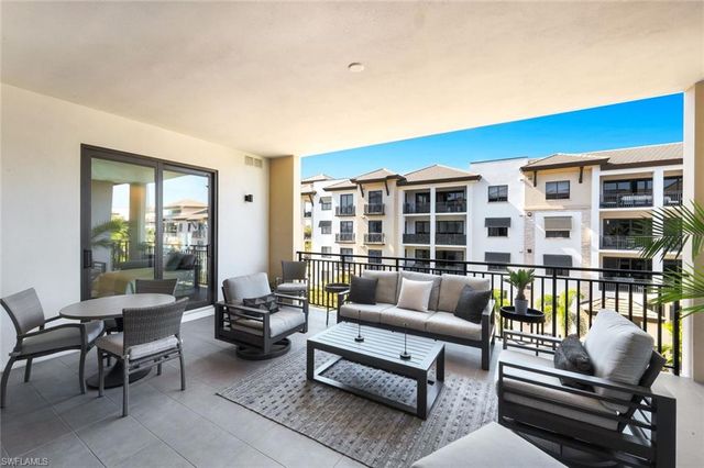 1130 3rd AVE S # 405, Naples, FL 34102