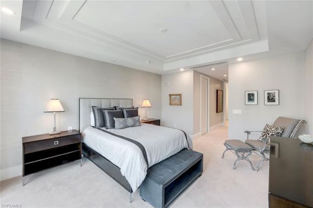 1130 3rd AVE S # 405, Naples, FL 34102